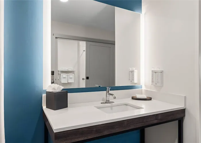 The Ellsworth Hotel, An Ascend Collection Hotel 2*